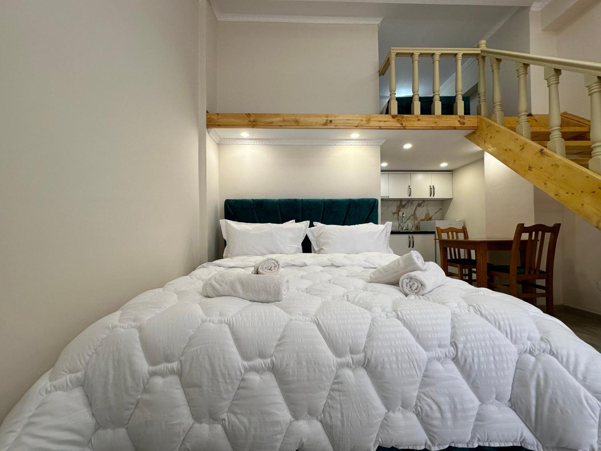 Troy Aparthotel Durrës Kültér fotó