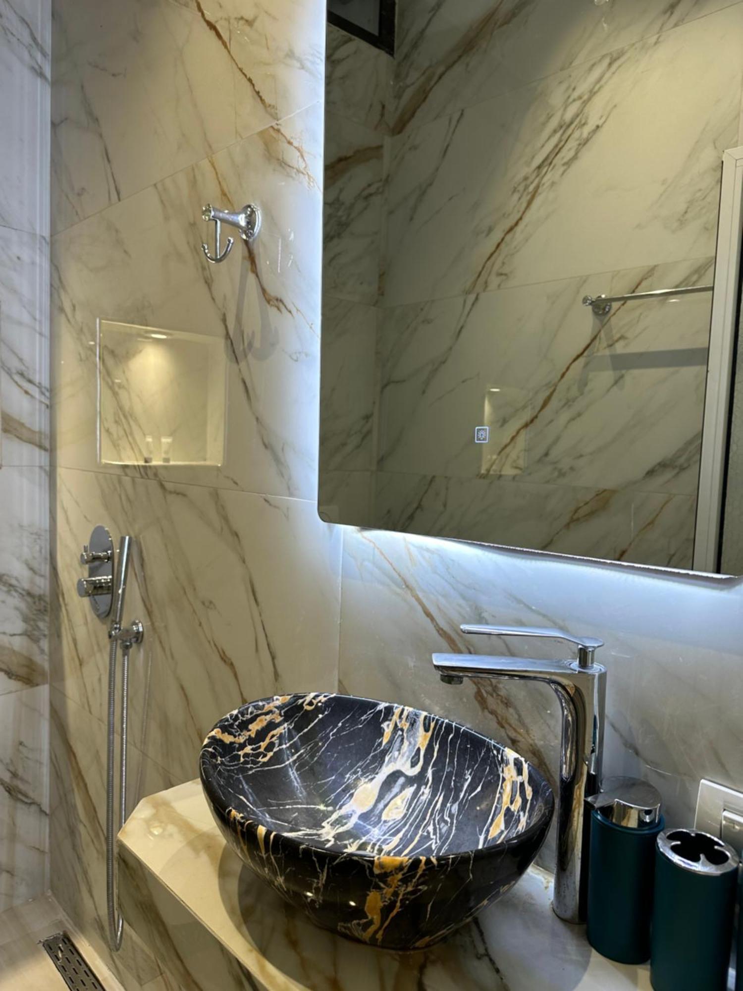 Troy Aparthotel Durrës Kültér fotó