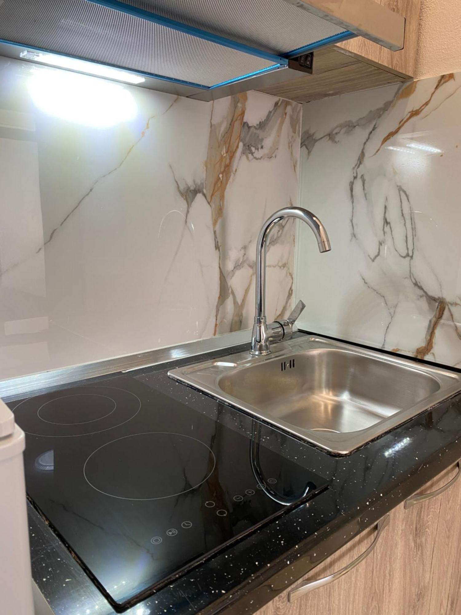 Troy Aparthotel Durrës Kültér fotó